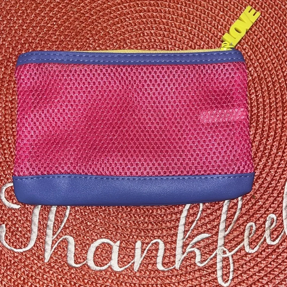 Ipsy Glam Makeup /Storage Clutch Bag, Pink, Purple, Yellow Love Bag NWOT